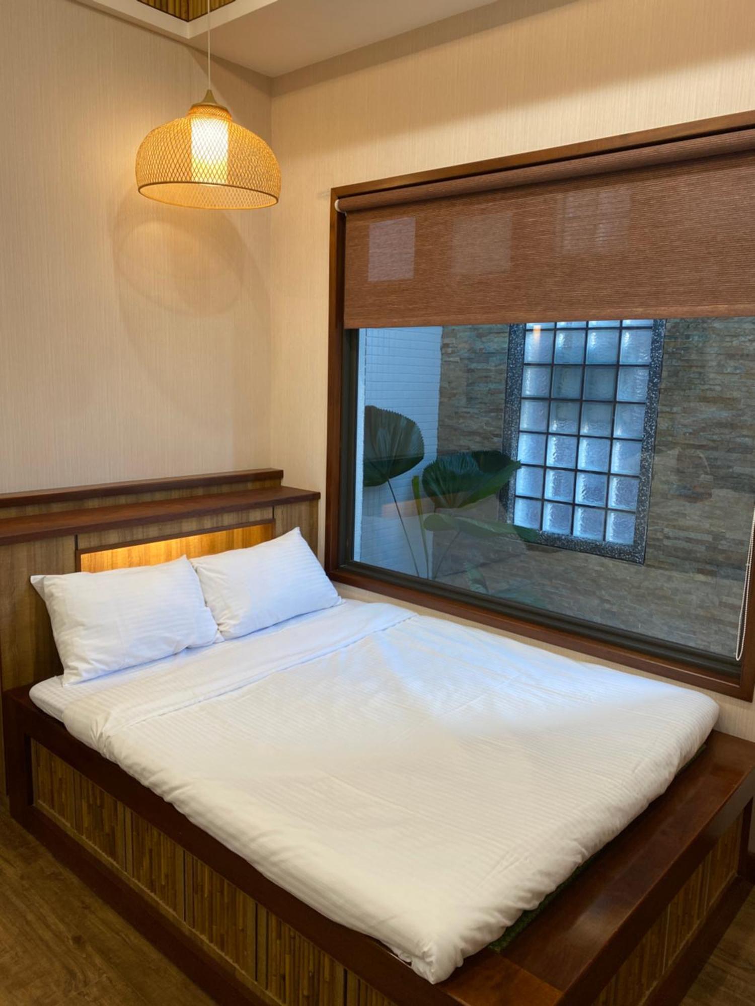 Ferienwohnung 山花映水紅莊園民宿 Yuemei Exterior foto